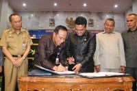 DPRD Sahkan Perda Penyelenggaraan Kearsipan